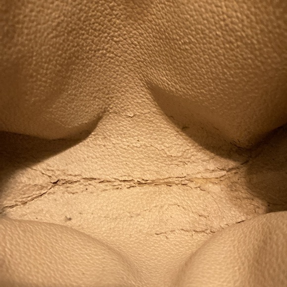 Louis Vuitton Monogram Cosmetic Bag - Picture 5 of 5